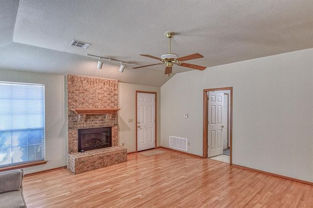 2817 Brompton Drive, Norman, OK 73072