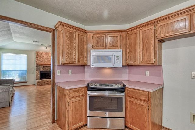 2817 Brompton Drive, Norman, OK 73072