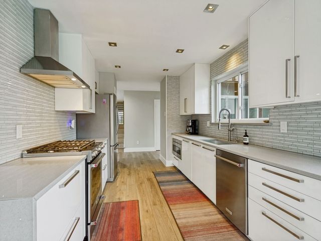 901 Raywood Circle, Plano, TX 75075