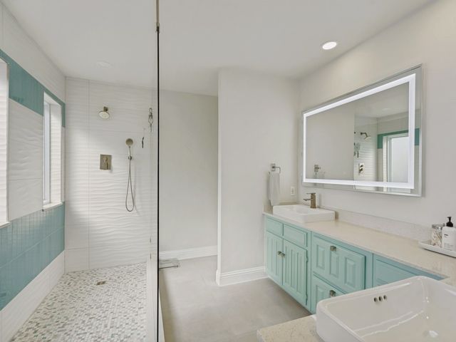 901 Raywood Circle, Plano, TX 75075