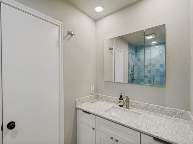 901 Raywood Circle, Plano, TX 75075