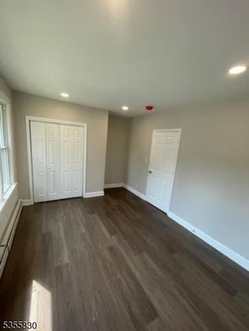 267 Hirliman Rd, Englewood City, NJ 07631