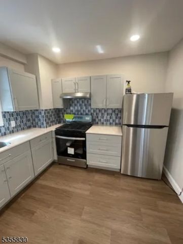 267 Hirliman Rd, Englewood City, NJ 07631
