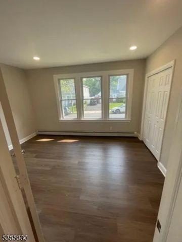 267 Hirliman Rd, Englewood City, NJ 07631