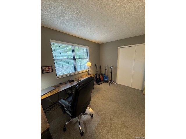 7020 W Portland Ave, Littleton, CO 80128