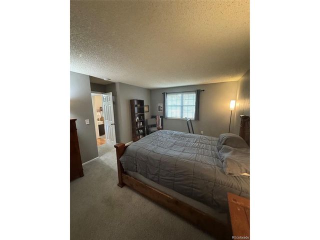 7020 W Portland Ave, Littleton, CO 80128