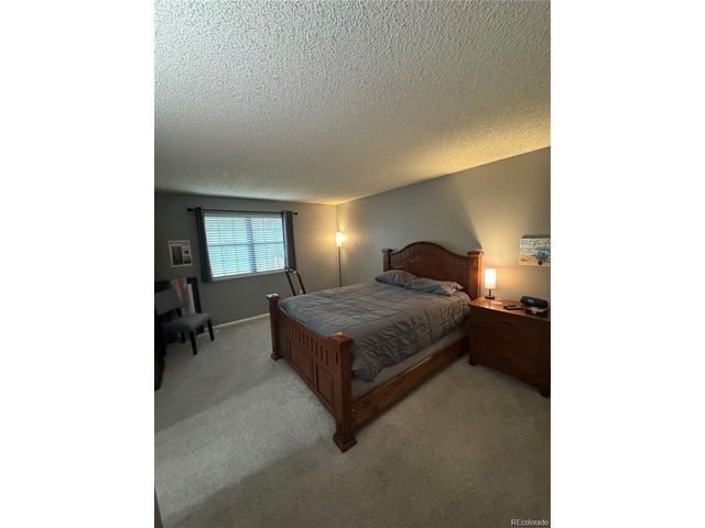 7020 W Portland Ave, Littleton, CO 80128