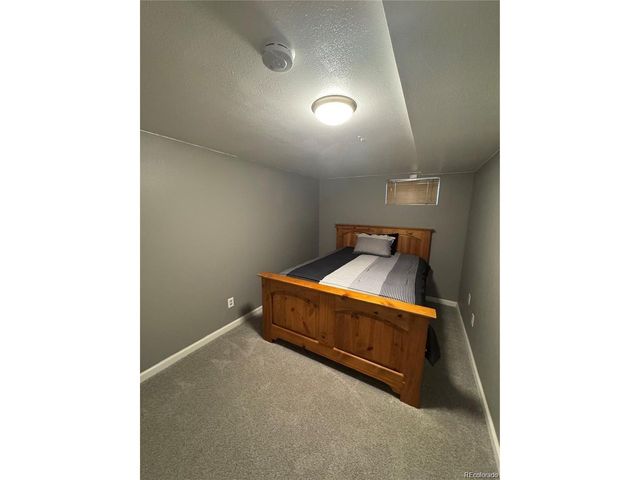 7020 W Portland Ave, Littleton, CO 80128