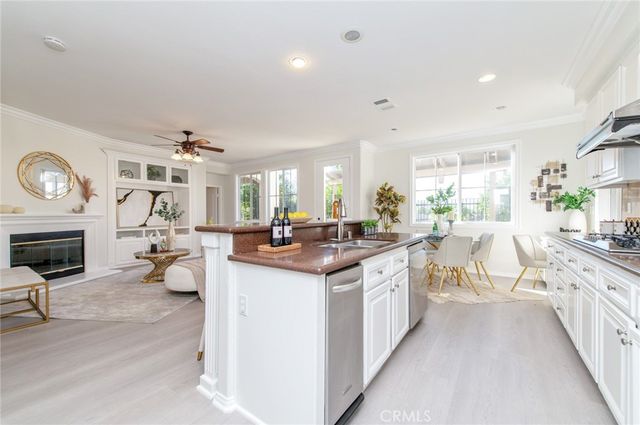 143 Weathervane, Irvine, CA 92603