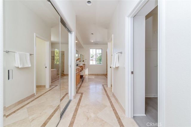 143 Weathervane, Irvine, CA 92603