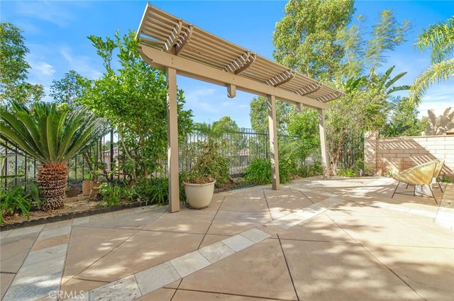 143 Weathervane, Irvine, CA 92603