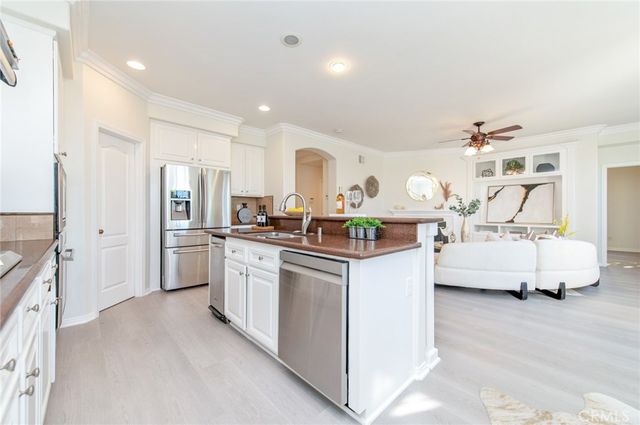 143 Weathervane, Irvine, CA 92603