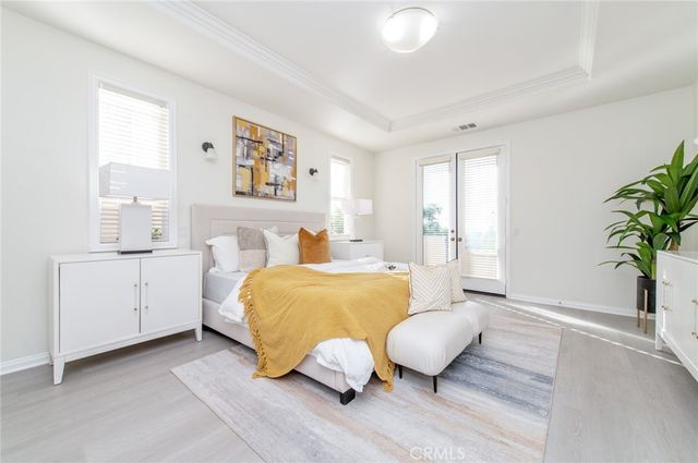 143 Weathervane, Irvine, CA 92603