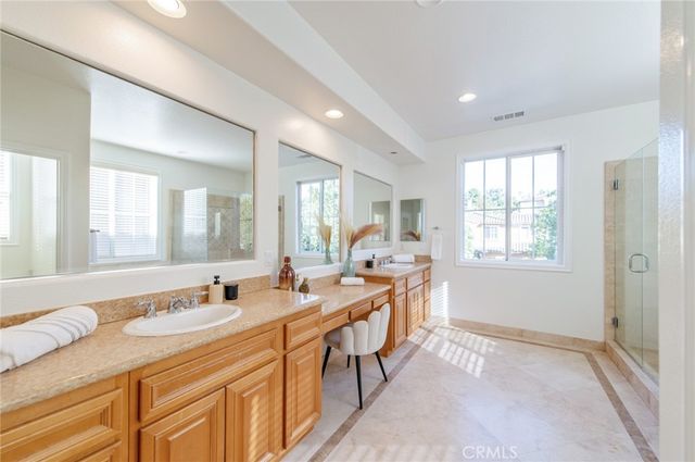 143 Weathervane, Irvine, CA 92603