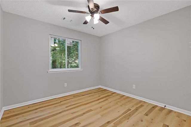 849 Cadet Court NW, Lilburn, GA 30047