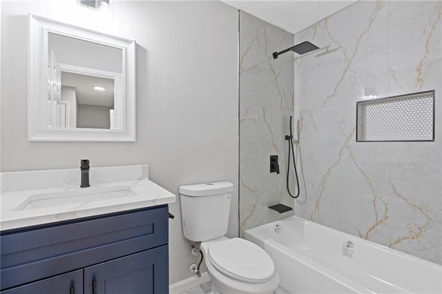 849 Cadet Court NW, Lilburn, GA 30047