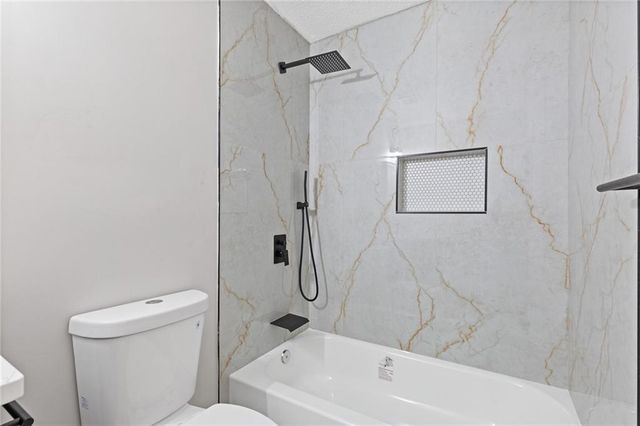 849 Cadet Court NW, Lilburn, GA 30047