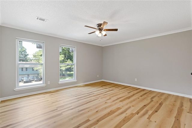 849 Cadet Court NW, Lilburn, GA 30047