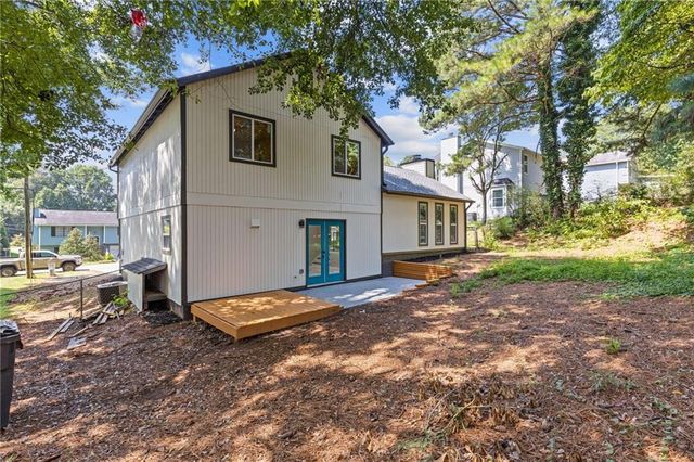 849 Cadet Court NW, Lilburn, GA 30047