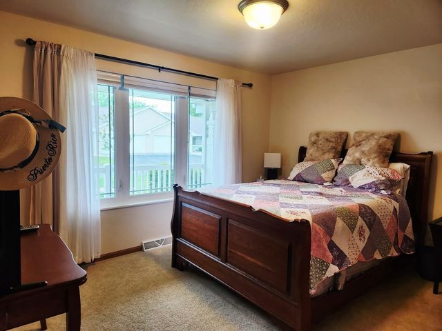 95 STONE CASTLE DRIVE, Fond Du Lac, WI 54935