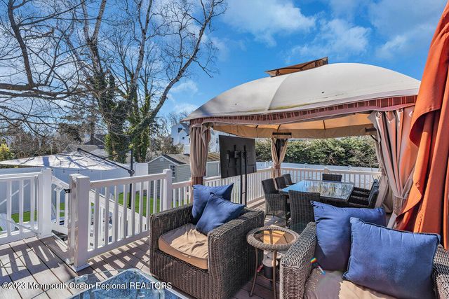 323 E Main Street, Manasquan, NJ 08736