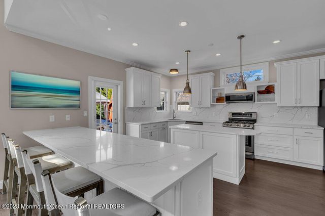 323 E Main Street, Manasquan, NJ 08736