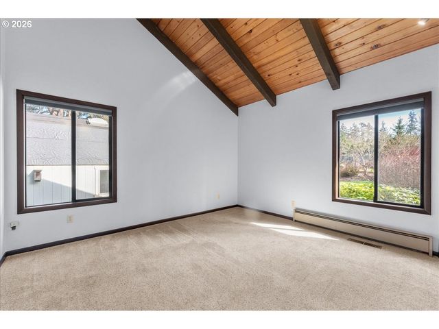 3904 VIEWCREST Rd S, Salem, OR 97302