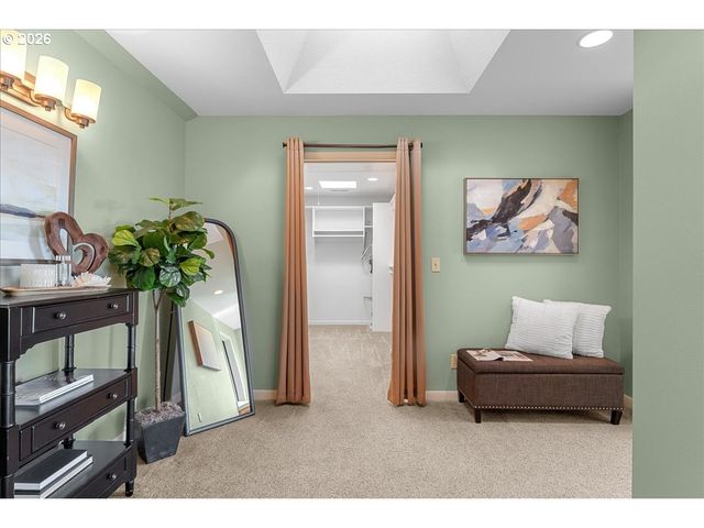 3904 VIEWCREST Rd S, Salem, OR 97302