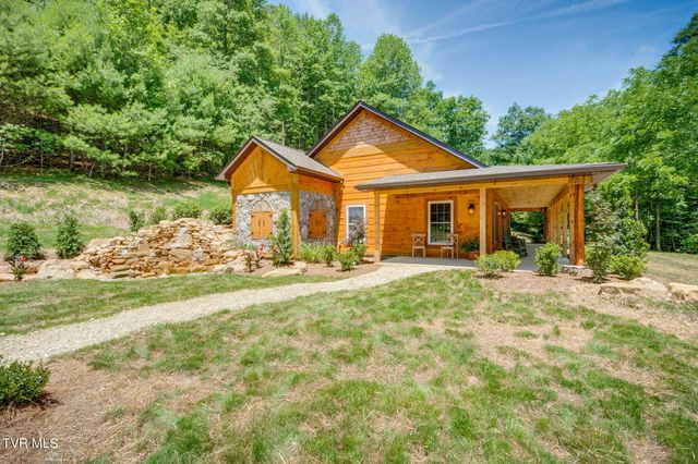 505 Scott Street, Butler, TN 37640
