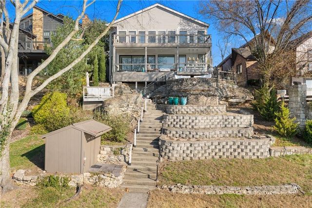 20 H Street, Lake Lotawana, MO 64086