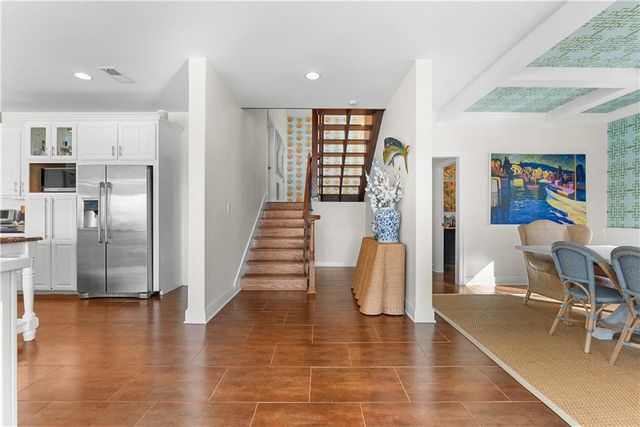 20 H Street, Lake Lotawana, MO 64086