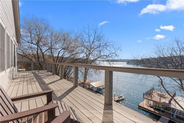 20 H Street, Lake Lotawana, MO 64086