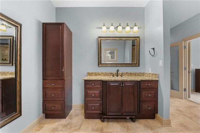 20 H Street, Lake Lotawana, MO 64086