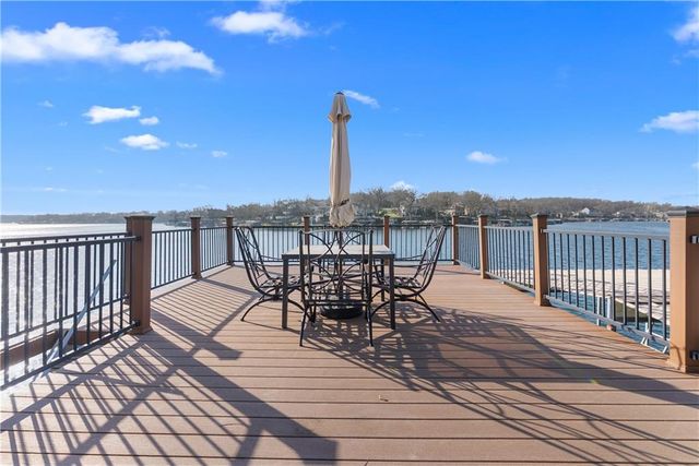 20 H Street, Lake Lotawana, MO 64086