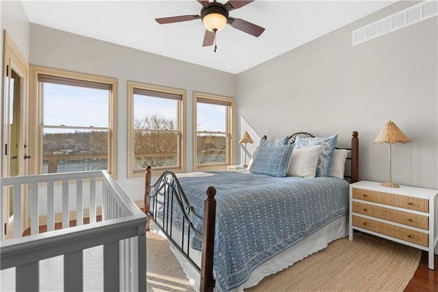 20 H Street, Lake Lotawana, MO 64086