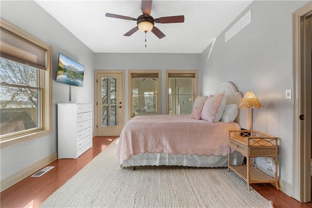 20 H Street, Lake Lotawana, MO 64086