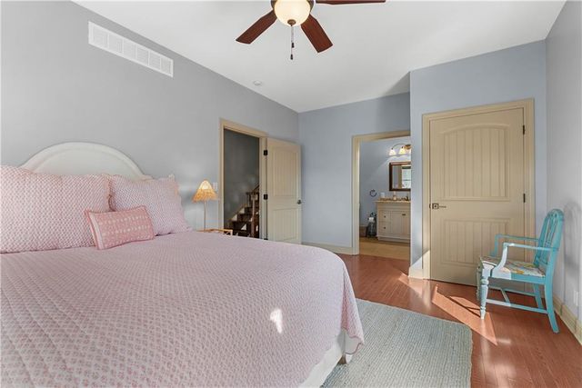 20 H Street, Lake Lotawana, MO 64086