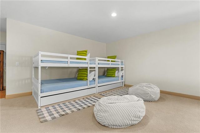 20 H Street, Lake Lotawana, MO 64086