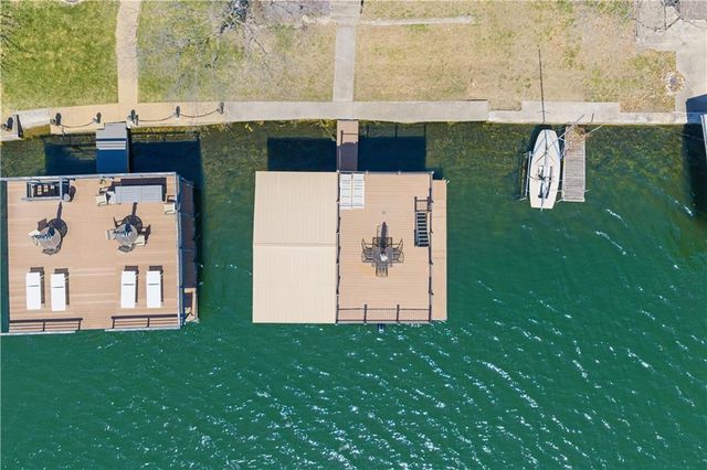 20 H Street, Lake Lotawana, MO 64086