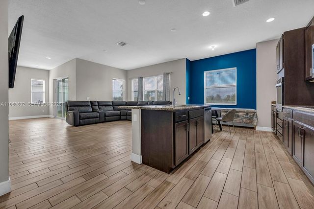 4655 Citron Way, Palm Beach, FL 33470