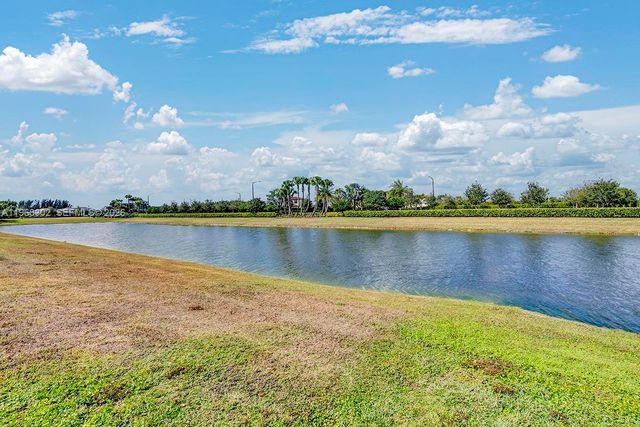 4655 Citron Way, Palm Beach, FL 33470