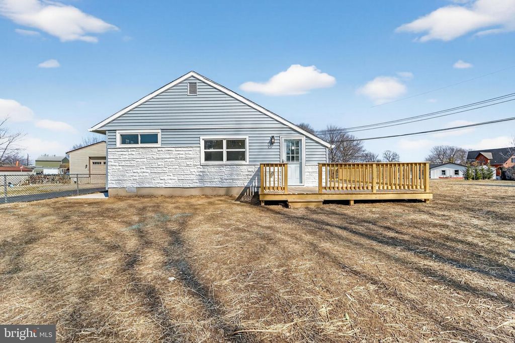 203 ANTIETAM RD, Baltimore, MD 21221