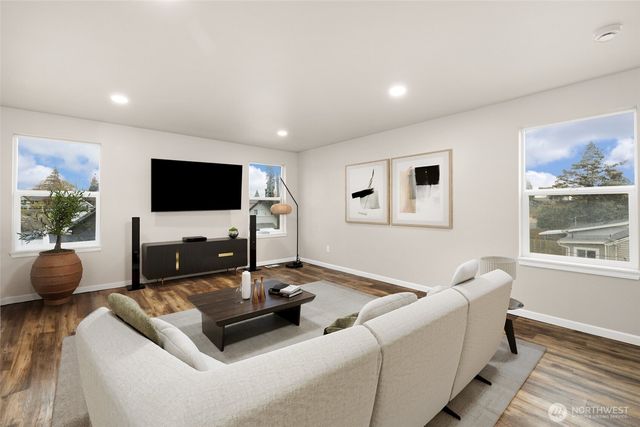 3626 E Howe Street, Tacoma, WA 98404