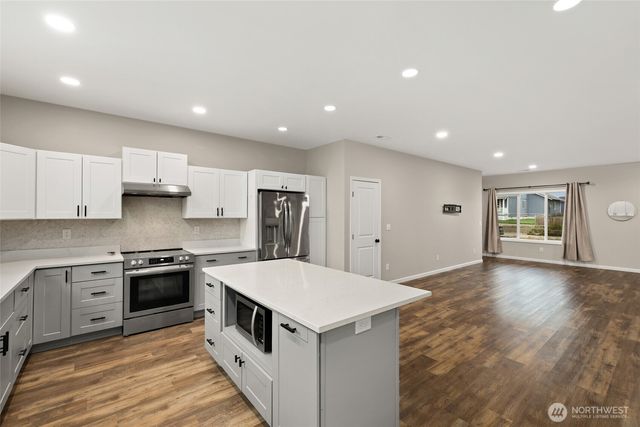 3626 E Howe Street, Tacoma, WA 98404