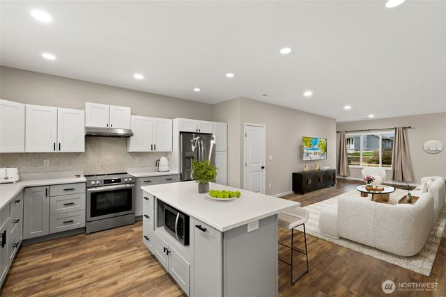 3626 E Howe Street, Tacoma, WA 98404