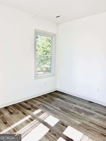 1122 Elaine Drive A, Forest Park, GA 30297