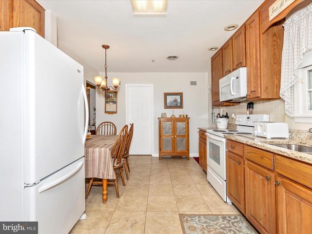 2807 CARLISLE DR #29, New Windsor, MD 21776