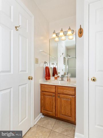 2807 CARLISLE DR #29, New Windsor, MD 21776