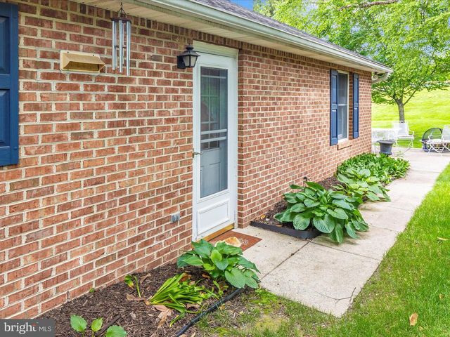 2807 CARLISLE DR #29, New Windsor, MD 21776