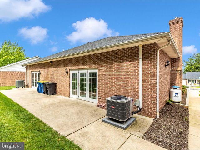 2807 CARLISLE DR #29, New Windsor, MD 21776